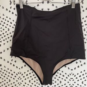 Kortni Jeane Extended high waist swim bottoms